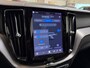Volvo XC60 2.0 T6 Plug-in hybrid AWD R-Design I Panoramadak I Trekhaak I Elek. Stoelen I Harman Kardon I Leder