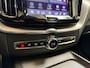 Volvo XC60 2.0 T6 Plug-in hybrid AWD R-Design I Panoramadak I Trekhaak I Elek. Stoelen I Harman Kardon I Leder