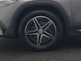 Mercedes-Benz EQB 350 4MATIC AMG Line 70 kWh 293pk Dealer O.H | Panodak | Camera | Alcantara Sportstoelen Verwarmd | Cruise Control | Apple Carplay | Virtual | Navigatie | DAB | 18"L.M |