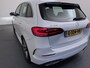 Mercedes-Benz B-klasse 180 Business Solution AMG | Panoramadak | Apple Carplay/Android Auto |