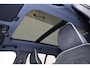 Volvo XC40 T5 Recharge R-Design Schuifdak - Verwarmbare voorstoelen - Verwarmbaar stuur - Intellisafe Assist - Intellisafe Surround - 360 Camera - Getint glas - Parkeersensoren v/a - Semi elektrisch wegklapbare trekhaak - Harman Kardon Audio - 19'' LMV