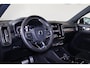 Volvo XC40 T5 Recharge R-Design Schuifdak - Verwarmbare voorstoelen - Verwarmbaar stuur - Intellisafe Assist - Intellisafe Surround - 360 Camera - Getint glas - Parkeersensoren v/a - Semi elektrisch wegklapbare trekhaak - Harman Kardon Audio - 19'' LMV