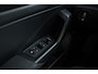 Volkswagen T-Roc 1.5 TSI Sport PANO AUTOMAAT ACC LED NAVI