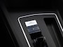 Volkswagen Golf 1.4 eHybrid Style 204pk DSG | Dealer onderhouden | Navigatie | Trekhaak | LED | Cruise control | Climate control | Lichtmetalen velgen |