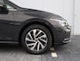 Volkswagen Golf 1.4 eHybrid Style 204pk DSG | Dealer onderhouden | Navigatie | Trekhaak | LED | Cruise control | Climate control | Lichtmetalen velgen |