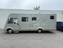 HYMER B 680 Starline Mercedes Automaat - Alle opties - Enkele Bedden, Levelsysteem , 2 x TV , 3 zonnepanelen, Trekhaak