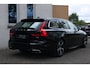 Volvo V90 2.0 T4 Inscription | Apple carplay/ Android auto | Electronic climate control | Voorstoelen verwarmd | Luxe lederen bekleding | 18" lichtmetalen velgen |