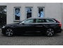 Volvo V90 2.0 T4 Inscription | Apple carplay/ Android auto | Electronic climate control | Voorstoelen verwarmd | Luxe lederen bekleding | 18" lichtmetalen velgen |