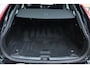 Volvo V90 2.0 T4 Inscription | Apple carplay/ Android auto | Electronic climate control | Voorstoelen verwarmd | Luxe lederen bekleding | 18" lichtmetalen velgen |