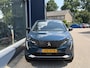 Peugeot 3008 1.6 HYbrid 180 PK Allure Pack Business | Automaat | Plug-In Hybride tot 50 KM Elektrisch | Navigatie | LED Verlichting | Climate Control | Dode Hoek Detectie | Adaptieve Cruise Control | Camera | Parkeersensoren V+A | 19" Lichtmetalen Velgen GT Look | Hoge Zitpositie | Apple Carplay & Android Auto | Keyless Entry |