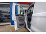 Ford E-Transit Cust. 320 L1H1 Trend 71 kWh | Achteruitrijcamera | Stoel- Stuurverwarming | Apple Carplay/Android Auto | Parkeersensoren | LED koplampen | Achteruitrijcamera | Airco (automatisch) | Apple Carplay/Android Auto|telefoonintegratie premium