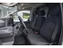 Ford E-Transit Cust. 320 L1H1 Trend 71 kWh | Achteruitrijcamera | Stoel- Stuurverwarming | Apple Carplay/Android Auto | Parkeersensoren | LED koplampen | Achteruitrijcamera | Airco (automatisch) | Apple Carplay/Android Auto|telefoonintegratie premium
