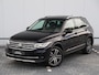 Volkswagen Tiguan 1.5 TSI Elegance 150pk DSG | Dealer onderhouden | Navigatie | Trekhaak | Camera | DCC | LED Matrix | Panoramadak | Cruise control | Elektrische achterklep |