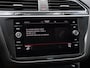 Volkswagen Tiguan 1.5 TSI Elegance 150pk DSG | Dealer onderhouden | Navigatie | Trekhaak | Camera | DCC | LED Matrix | Panoramadak | Cruise control | Elektrische achterklep |