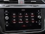 Volkswagen Tiguan 1.5 TSI Elegance 150pk DSG | Dealer onderhouden | Navigatie | Trekhaak | Camera | DCC | LED Matrix | Panoramadak | Cruise control | Elektrische achterklep |