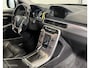 Volvo XC70 2.0 D4 FWD Momentum [ NAP 1e eig. leder trekhaak ]