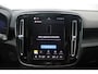 Volvo EX40 Single Motor Extended Range Plus 82 kWh | Verwarmbare voorstoelen en stuurwiel | Trekhaak | Premium audio by Harman Kardon | Adaptieve cruise control | Apple carplay/Android auto