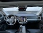Volvo V60 2.0 B3 R-Design Pano Trekhaak 360 camera Leer Memory