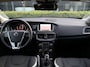 Volvo V40 1.5 T3 Dynamic Edition|Keyless|Autopark|Camera|NAP|Pano