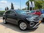 Volkswagen T-Roc 1.5 TSI Life / AUTOMAAT / NAVIGATIE / CAMERA / CRUISE / DIGITAL COCKPIT / NL-AUTO / PARKEERSENSOREN