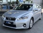Lexus CT 200h Business Line | Camera | Velours | Keurig onderhouden | Interesse, Proefrit? Bel of app met: 06-24282842 / 06-42130156