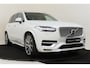 Volvo XC90 T8 TWIN ENGINE AWD INSCRIPTION *FULL OPTIONS!* -PANO.DAK|BOWERS&WILKINS|LUCHTVERING|GEVENT.LEDER+MASSAGE|360°CAM|HEAD-UP DISP.|POWER-SEATS|ADAP.LED|TREKHAAK|21"