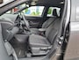 Toyota Yaris Cross 1.5 Hybrid 115 First Edition APPLE/ANDROID PDC STOEL/STUURVERWARMING NAVI AD-CRUISE PRIVACY-GLASS 17"LM-VELGEN