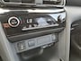 Toyota Yaris Cross 1.5 Hybrid 115 First Edition APPLE/ANDROID STOEL/STUURVERWARMING NAVI AD-CRUISE PRIVACY-GLASS 17"LM-VELGEN