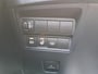 Toyota Yaris Cross 1.5 Hybrid 115 First Edition APPLE/ANDROID STOEL/STUURVERWARMING NAVI AD-CRUISE PRIVACY-GLASS 17"LM-VELGEN