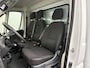 Opel Movano 140PK Bakwagen | Laadklep | Dakspoiler | Camera | Airco | Cruise | 3-Zits