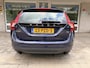 Volvo V60 1.6 T4 Momentum Navigatie full map/Cruisecontr./Elektr. climate contr./Verst.b. lederen multifunct. stuur/Hoogte verstb. stoelen/Parkeersens. V+A/Led dagr. verl./Mult media syst./Boordcomp.-Anti Whiplash hoo