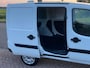 Fiat Doblò Cargo FIAT 1.6-16V Electr. pakket Audio-CD/USB Getint glas Schuifdeur rechts Colorpakket Dealeronderhoud Apk 31/01/2027