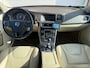Volvo S60 1.6 D2 Summum/AIRCO/TREKH/NAVI/LEER/CRUISE/APK