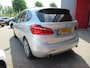 BMW 2-Serie Active Tourer 225i xDrive High Executive | Clima-Airco | Navigatie | Parkeercamera | Incl. BOVAG Garantie | Headsup Display | Keyless Entry |