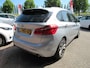 BMW 2-Serie Active Tourer 225i xDrive High Executive | Clima-Airco | Navigatie | Parkeercamera | Incl. BOVAG Garantie | Headsup Display | Keyless Entry |