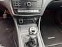 Mercedes-Benz A-klasse 180 Business Solution | Zeer nette auto | Navigatie | Achteruitrijcamera | Parkeersensoren v + a | Comfort stoelen | Stoelverwarming | Bovag garantie | NAP
