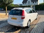 Hyundai i30 CW 1.4i i-Motion Business Clima Cruise 1/2 leer