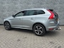 Volvo XC60 2.4 D5 R-Design | Trekhaak | Lederen Bekleding | Stoelverwarming | Bi-Xenon Adaptief | Elektrisch Verstelbare Stoel | Parkeersensoren | Navigatie | High Performance Audio