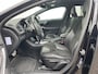 Volvo V40 1.5 T3 Polar+ Sport | Trekhaak | Panoramadak | Harman Kardon Audio | Achteruitrijcamera | Parkeersensoren | Parkeerassistent | Keyless Entry | Alarm | Stoelverwarming | LED Koplampen | Navigatie