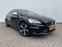Volvo V40 1.5 T3 Polar+ Sport | Trekhaak | Panoramadak | Harman Kardon Audio | Achteruitrijcamera | Parkeersensoren | Parkeerassistent | Keyless Entry | Alarm | Stoelverwarming | LED Koplampen | Navigatie