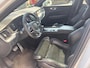 Volvo XC60 2.0 T5 R-Design | Panoramadak | 360 Graden Camera | Parkeersensoren | Head-up Display | Keyless Entry | Elektrische Achterklep | Elektrisch Verstelbare Stoel | Cruise Control Adaptief | BLIS | Navigatie | Apple Carplay | Android Auto