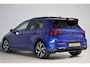 Volkswagen Golf 1.5 eTSI R-Line | panoramadak | camera | adap. cruise | dodehoek detectie | camera | keyless | sfeerverlichting