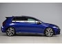 Volkswagen Golf 1.5 eTSI R-Line | panoramadak | camera | adap. cruise | dodehoek detectie | camera | keyless | sfeerverlichting