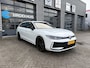 Volkswagen Passat Variant 1.5 eTSI R-Line Edition | Trekhaak | Panoramadak | Eletrische A-klep | Head up Display | Stoel-Stuur verwarming | Matrix lead koplampen |