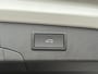 Volkswagen Passat Variant 1.5 eTSI R-Line Edition | Trekhaak | Panoramadak | Eletrische A-klep | Head up Display | Stoel-Stuur verwarming | Matrix lead koplampen |