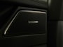 Volkswagen Passat Variant 1.5 eTSI R-Line Edition | Trekhaak | Panoramadak | Eletrische A-klep | Head up Display | Stoel-Stuur verwarming | Matrix lead koplampen |