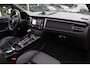 Porsche Macan 2.0 / Trekhaak / Panoramadak / Camera / Luchtvering / Bose / 21'' / Adaptieve Stoelen / Stuur+Stoelverwarming / Sportchrono / DAB /  Cruise Control