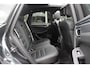 Porsche Macan 2.0 / Trekhaak / Panoramadak / Camera / Luchtvering / Bose / 21'' / Adaptieve Stoelen / Stuur+Stoelverwarming / Sportchrono / DAB /  Cruise Control
