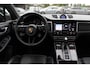 Porsche Macan 2.0 / Trekhaak / Panoramadak / Camera / Luchtvering / Bose / 21'' / Adaptieve Stoelen / Stuur+Stoelverwarming / Sportchrono / DAB /  Cruise Control