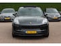 Porsche Macan 2.0 / Trekhaak / Panoramadak / Camera / Luchtvering / Bose / 21'' / Adaptieve Stoelen / Stuur+Stoelverwarming / Sportchrono / DAB /  Cruise Control